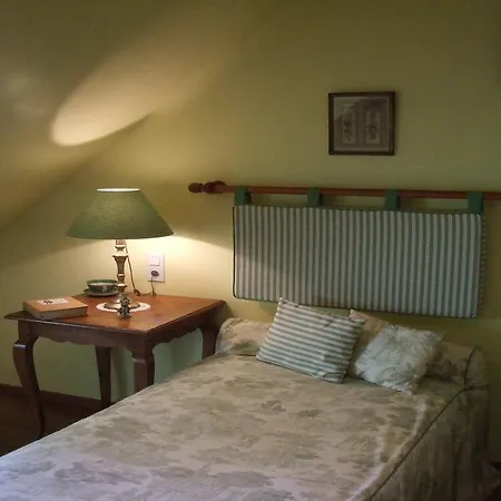 Le Moulin D'hys Bed & Breakfast 3*