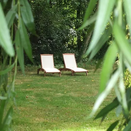 Le Moulin D'hys 3* La Cropte