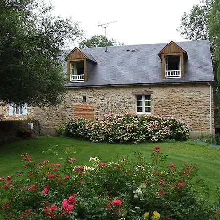Le Moulin D'hys Bed & Breakfast La Cropte