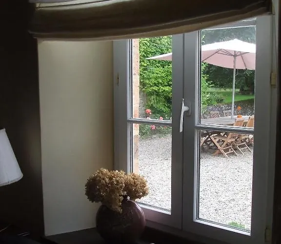 Le Moulin D'hys Couette-café