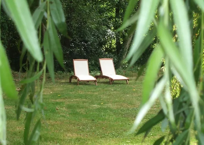 Le Moulin D'hys 3* La Cropte